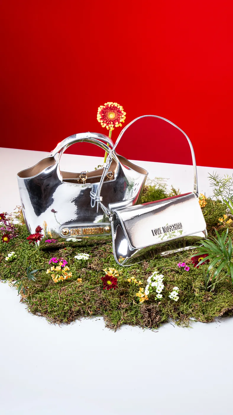 Love Moschino — plate 14