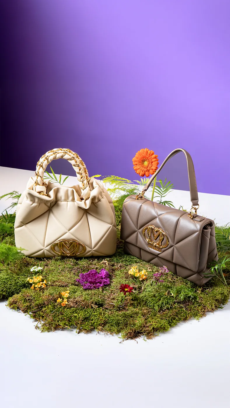 Love Moschino — plate 18